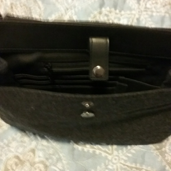 Wool & Rayon PURSE - Picture 2 of 6